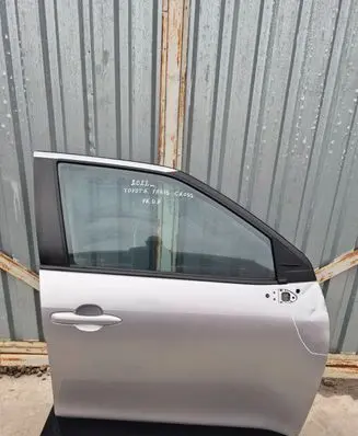 Toyota Yaris Cross Front door 