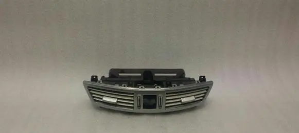 Mercedes-Benz S W221 Dash center air vent grill A2218300554