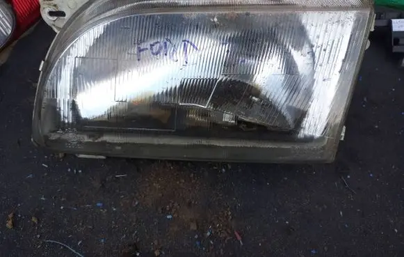 Ford Transit Headlight/headlamp MFD462H081