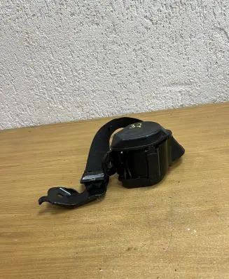 BMW X6 E71 Set of seat belts 600814900 608913600A