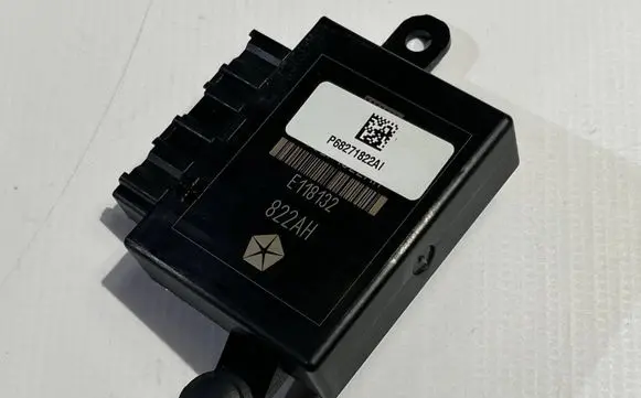 Dodge RAM Parking PDC control unit/module 68271822AI
