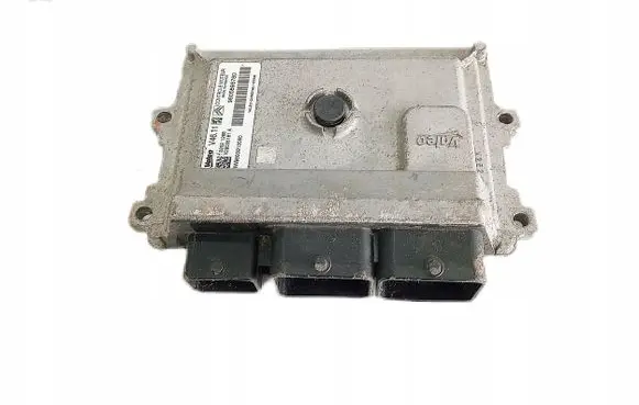 Peugeot 208 Engine control unit/module 9805895780
