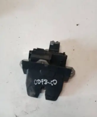 Volvo S60 Tailgate/trunk/boot lock/catch/latch 31440240