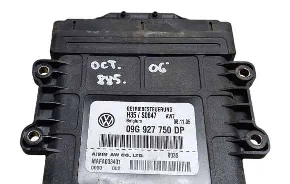 Skoda Octavia Mk2 (1Z) Gearbox control unit/module 09G927750DP H35S0647