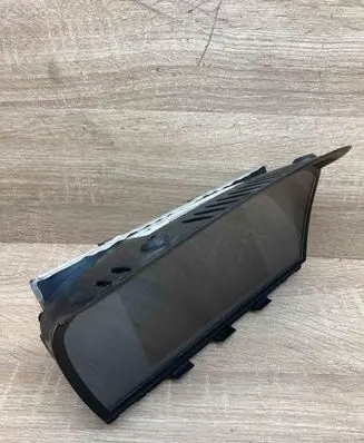 BMW 3 E90 E91 Screen/display/small screen 9145103 9145104