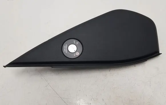 KIA Soul Dashboard side end trim 84766B2100