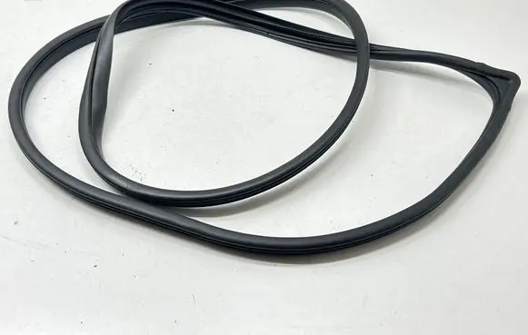 KIA Optima Front door rubber seal 032919