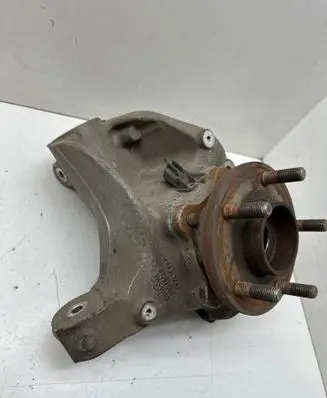 Volvo V40 Front wheel hub spindle knuckle 31387651 H08008