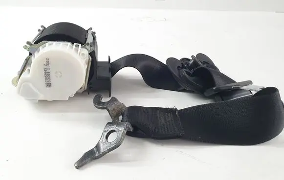 BMW 1 E81 E87 Front seatbelt 33059849