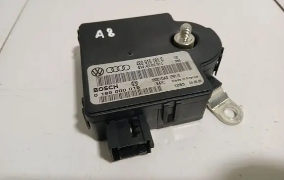 Audi A8 S8 D3 4E Battery control module 4E0915181C