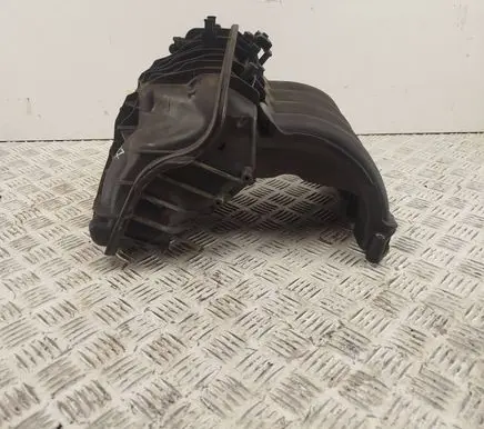 BMW 3 E92 E93 Intake manifold 7602062