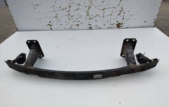 BMW 1 E81 E87 Front axle beam 