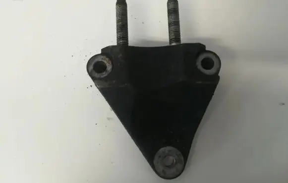 Ford Mondeo Mk III Engine mounting bracket 4S7Q6030AC