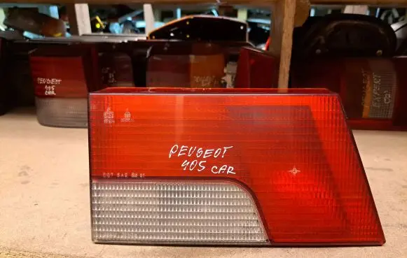 Peugeot 405 Tailgate rear/tail lights 21500 2150G