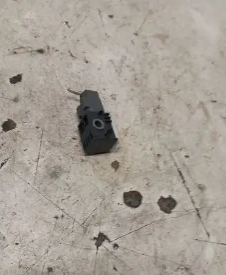 Hyundai Santa Fe Airbag deployment crash/impact sensor 959202B000 17060103 A320080000