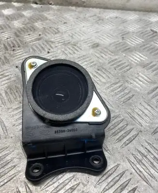 Hyundai Santa Fe Front door high frequency speaker 963902W000
