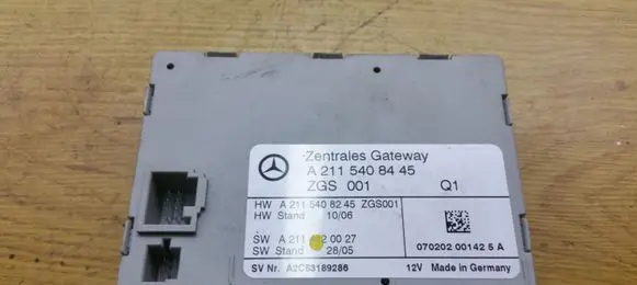 Mercedes-Benz CLS C219 Door central lock control unit/module A2115408445