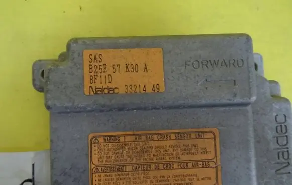Mazda 323 F Airbag control unit/module B25E57K30A 3321449
