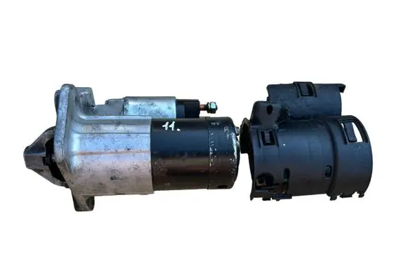 Nissan Juke I F15 Starter motor 8200584675B M000T87881 K223