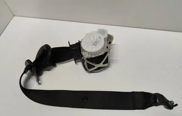 BMW 1 F20 F21 Front seatbelt 34078320 34078320D 409152114
