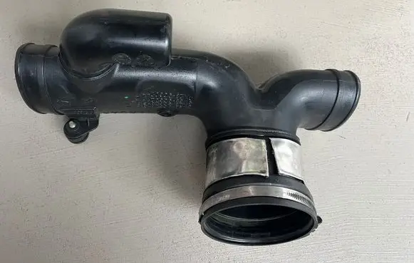 Jaguar F-Type Air intake hose/pipe AW939C623BA 9X239C623BB R239C602A