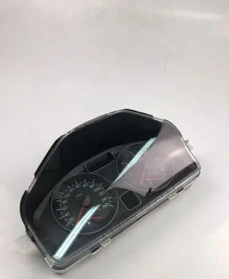 Volvo C70 Speedometer (instrument cluster) 31254771