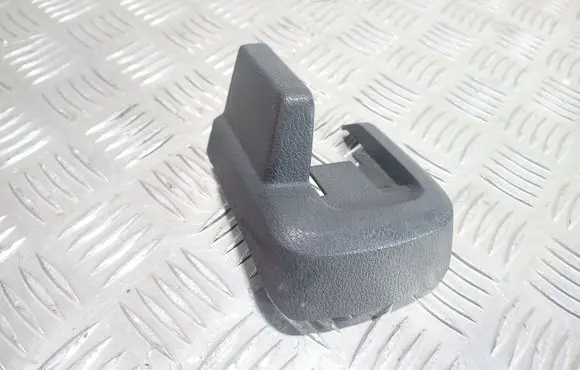 Volvo XC90 Front driver seat rail trim 8635019