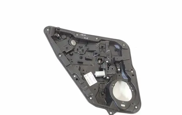 Infiniti Q30 Rear door manual window regulator 827215DM0A
