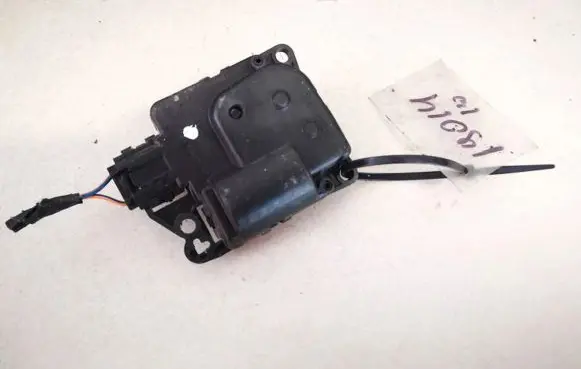 Dodge Magnum Air flap motor/actuator 05061099aa
