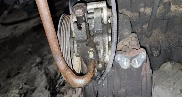 KIA Cerato Power steering pump 