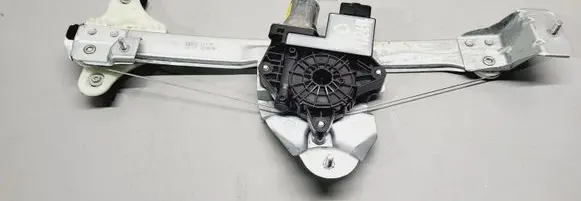 Renault Arkana Rear door window regulator with motor 827201313R