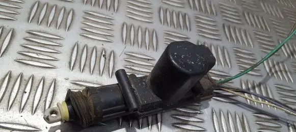 Opel Astra G Central locking motor 932037992