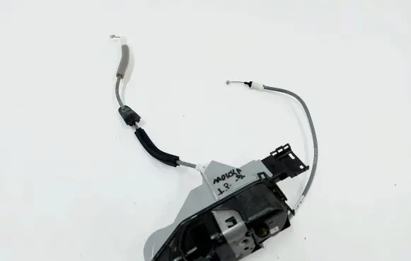 Opel Mokka B Front door lock PSA444422