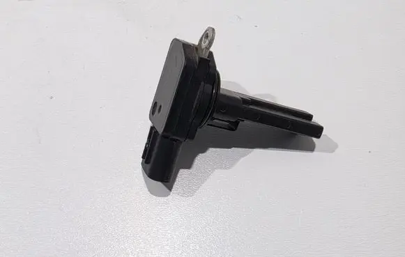 Toyota RAV 4 (XA30) Mass air flow meter 2220431010
