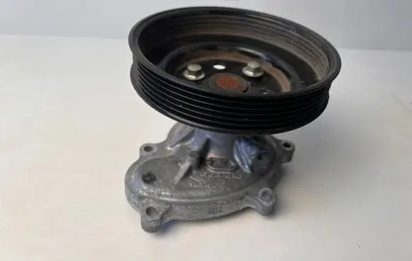 Subaru Forester SJ Water pump