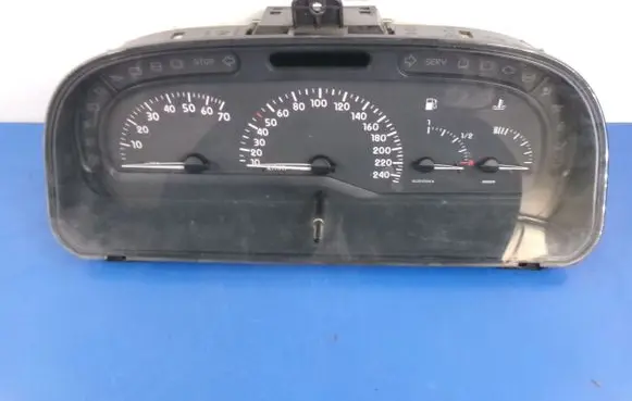 Renault Laguna I Speedometer (instrument cluster) 216495822