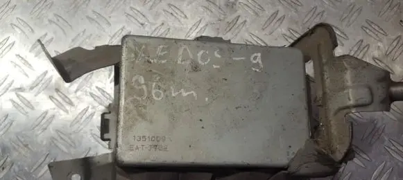Mazda Xedos 9 Engine control unit/module kl70189e1