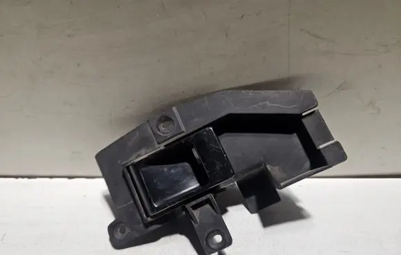 Front door interior handle
