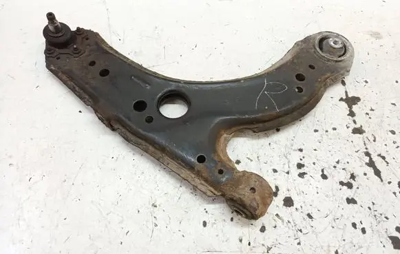 Volkswagen Golf IV Front lower control arm/wishbone 