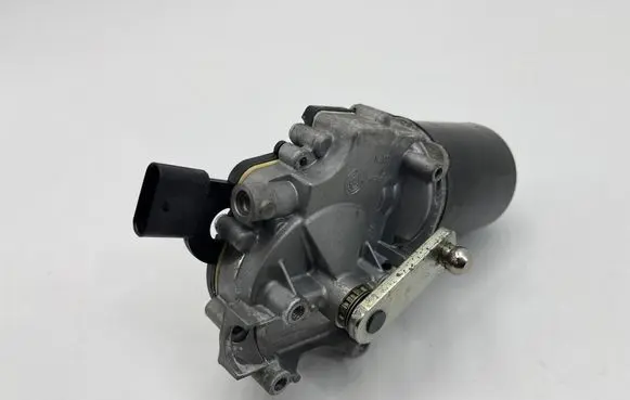 BMW 4 F32 F33 Wiper motor 7267504 W000026098 522120260988