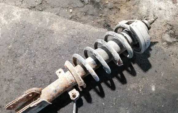 Renault Trafic II (X83) Front shock absorber with coil spring