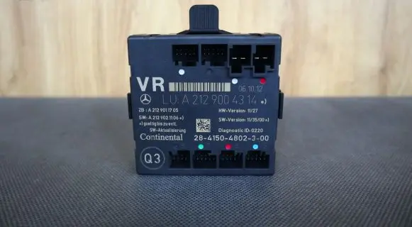 Mercedes-Benz E W212 Door control unit/module 2129004314