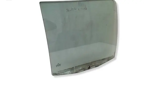Volkswagen Golf III Rear door window glass 
