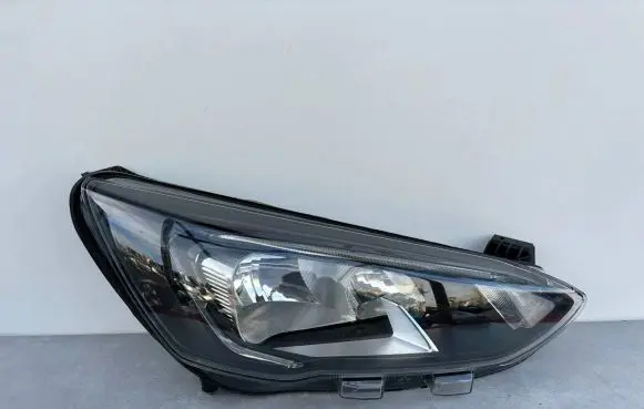 Ford Focus Headlight/headlamp JX7B-13W029-CE