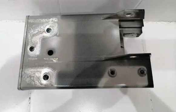 Volvo XC60 Quarter panel pressure vent 