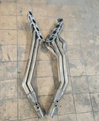 Ford Mustang V Exhaust manifold
