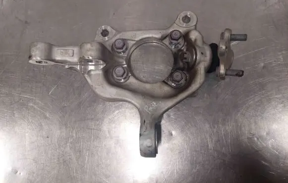 Toyota Sienna XL40 IV Front wheel hub spindle knuckle K13