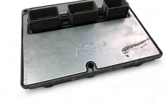 Volvo S40 Engine control unit/module 30743371