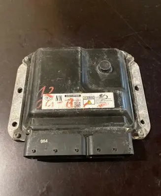 Subaru Legacy Engine control unit/module 22611AP840 2758009842