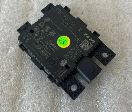 Audi A7 S7 4K8 Distronic sensor radar 95C907541K